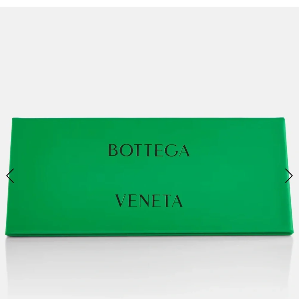 Bottega Veneta elegant bottega